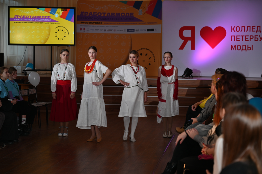 Работа в моде: Как начинающему дизайнеру стать заметным для брендов Работа в моде: Как начинающему дизайнеру стать заметным для брендов